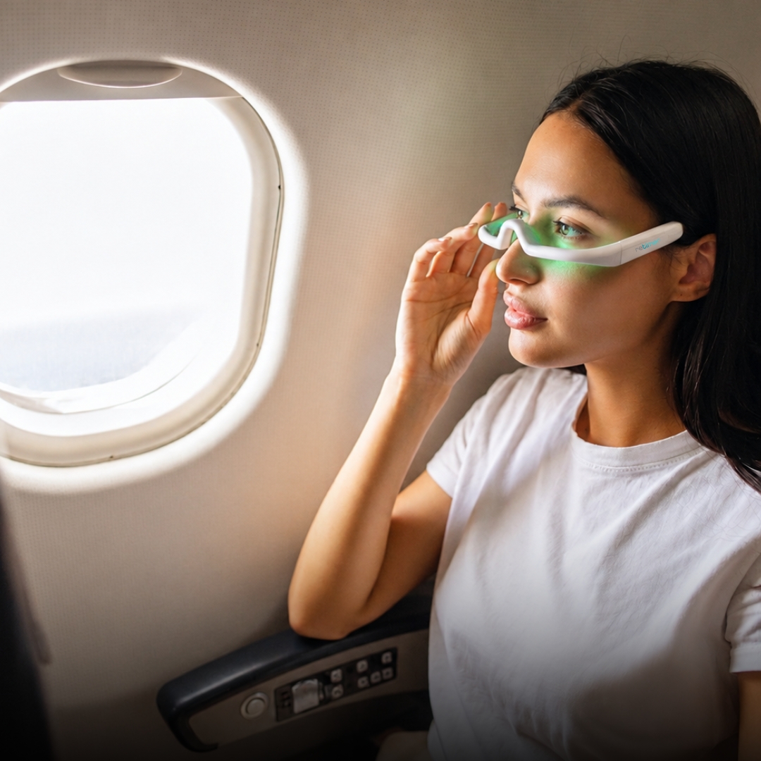 Light therapy glasses for jet lag